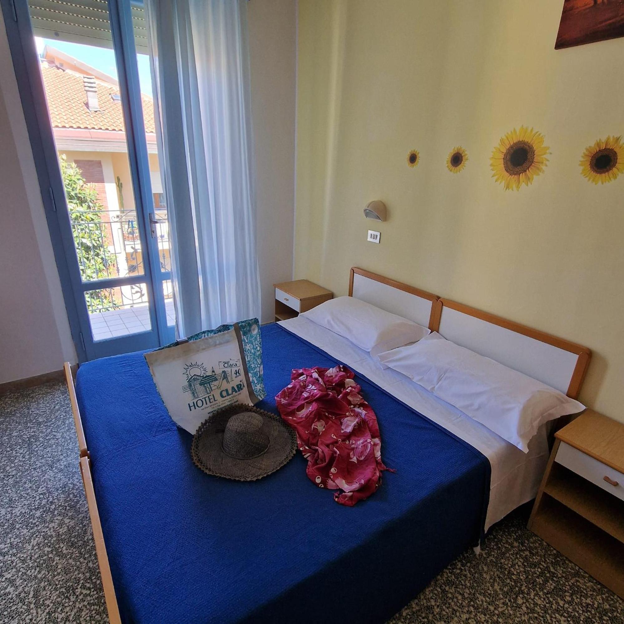 Hotel Clara Rimini Exterior foto